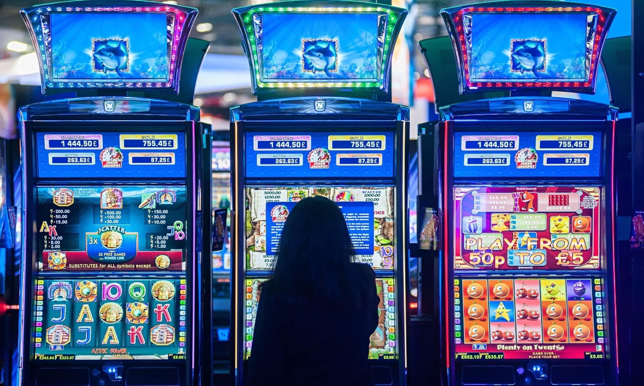 £555 Mobile freeroll slot tournament at YoYo Casino